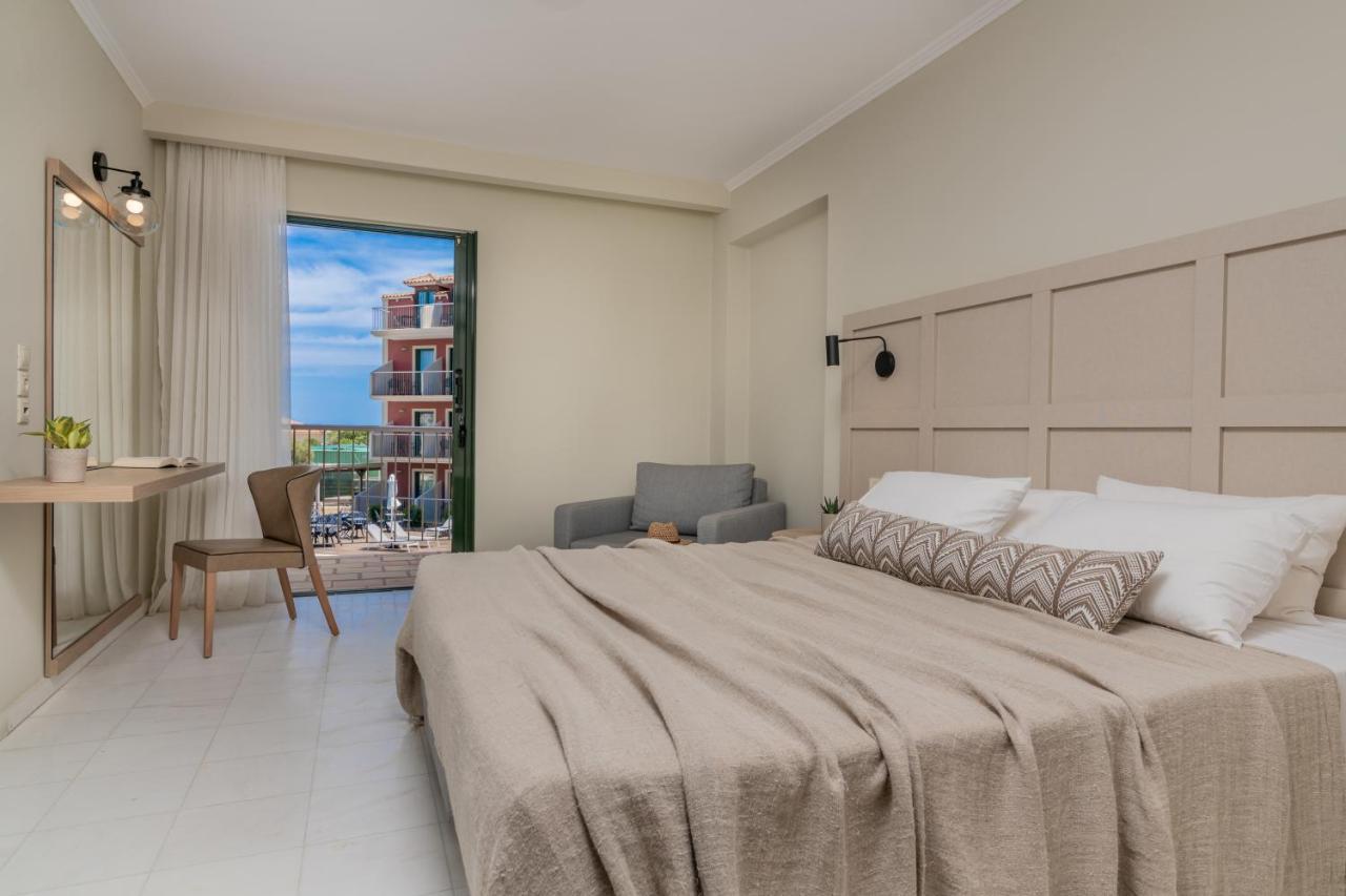 Strofades Beach Hotel Plános Екстериор снимка